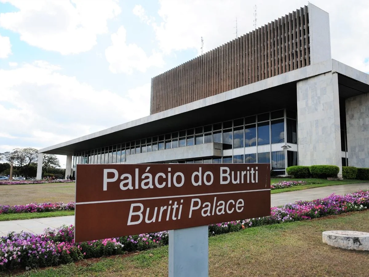 Veja agenda dos candidatos ao GDF no último dia de campanha eleitoral