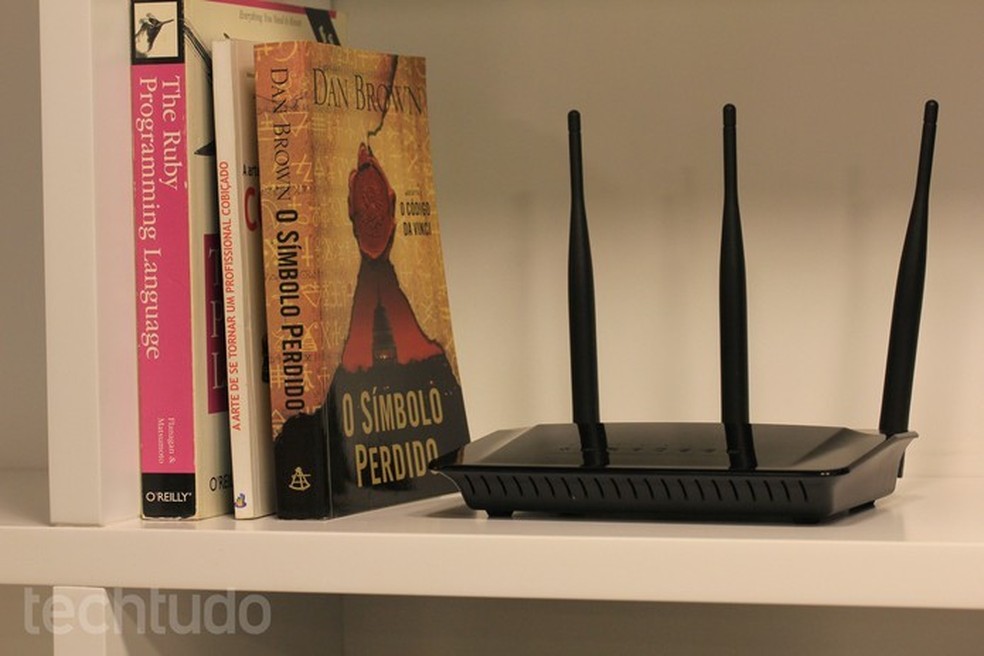 Espelho perto do roteador? O erro que pode estar arruinando seu Wi-Fi