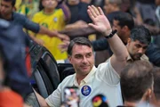 Com 56,2% dos votos, Flávio Bolsonaro vence Lula na Venezuela - imagem 2