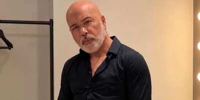 O cantor Rick Sollo morreu, aos 59 anos, em um acidente de helic&oacute;ptero. Foto: Reprodu&ccedil;&atilde;o/Instagram / Purepeople