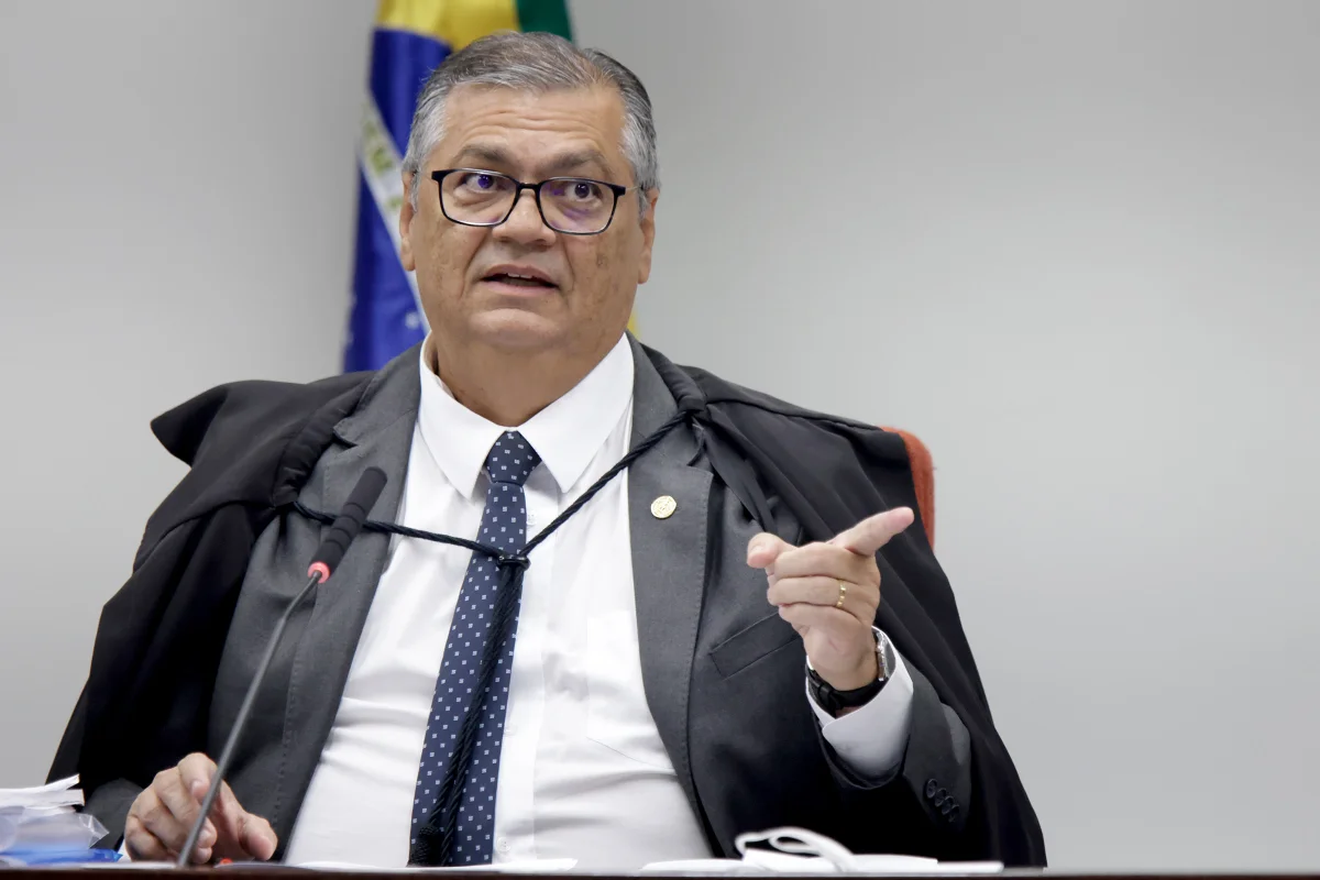 Nossa Senhora: Dino vê perda de objeto em ação sobre post de Tabet após TSE
