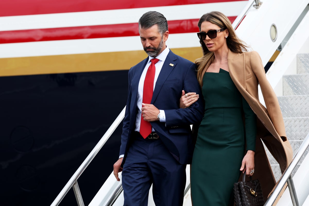 O pal de Putin responde à alegação de Trump de que Don Jr. o reembolsou pelo casamento
